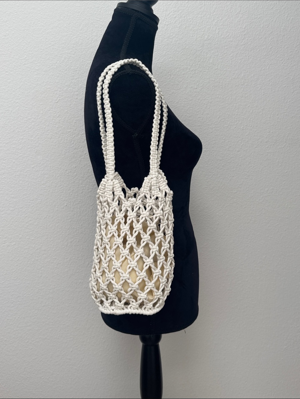 Handmade White Macramé Shoulder Tote Bag